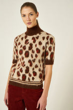 Load image into Gallery viewer, Leopard Half Sleeve Şardonlu Half Turtleneck Sweater
