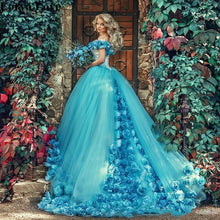 Load image into Gallery viewer, 2020 Light Blue Off Shoulder Quinceanera Dresses Ball Gown Tulle 15 anos Flowers Fluffy Dresses Sweet 18 Vestidos Prom Dress
