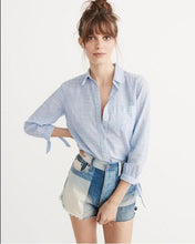Load image into Gallery viewer, 2019 New Fashion Women Blouse Shirt Long Sleeve Female Sexy Tee Tops Women Cotton Linen Shirt Blusas Feminine Blouses
